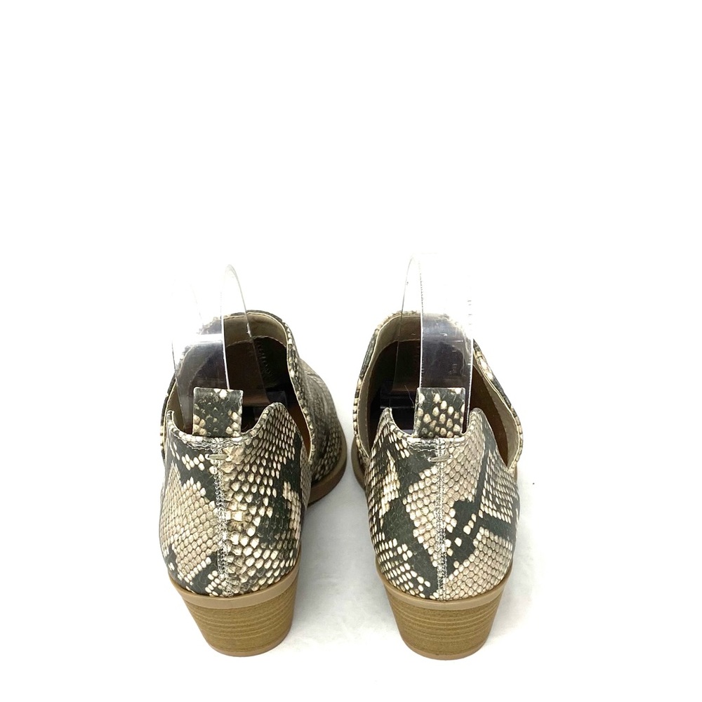 Universal Thread Booties - image 4